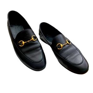 GUCCI AGNELLO PLONGE LOAFERS IN NERO - SZ 37
